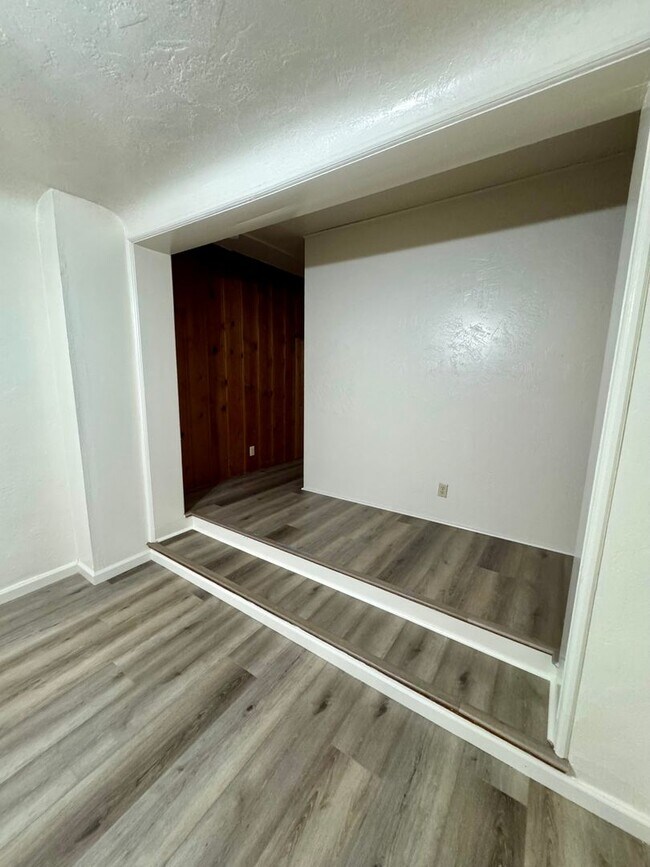 Building Photo - 1119 Citrus Ave