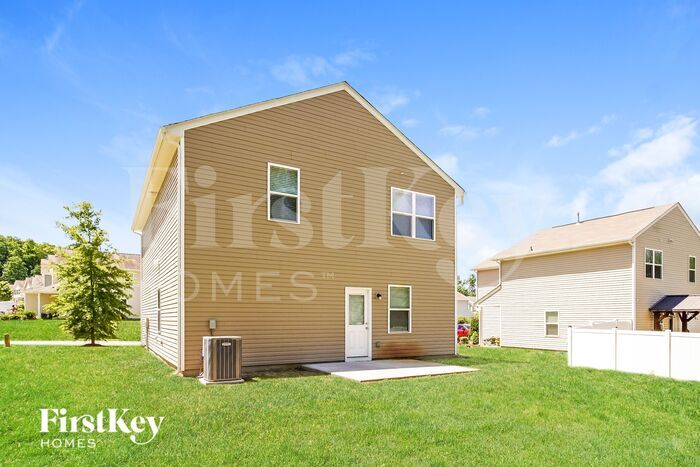 Building Photo - 11415 Rhodora Rd