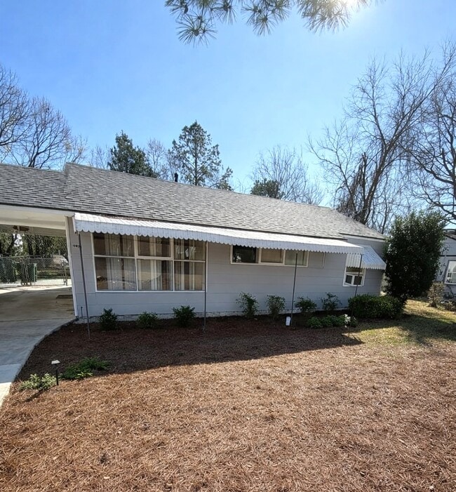 Building Photo - 4028 St Charles Pl