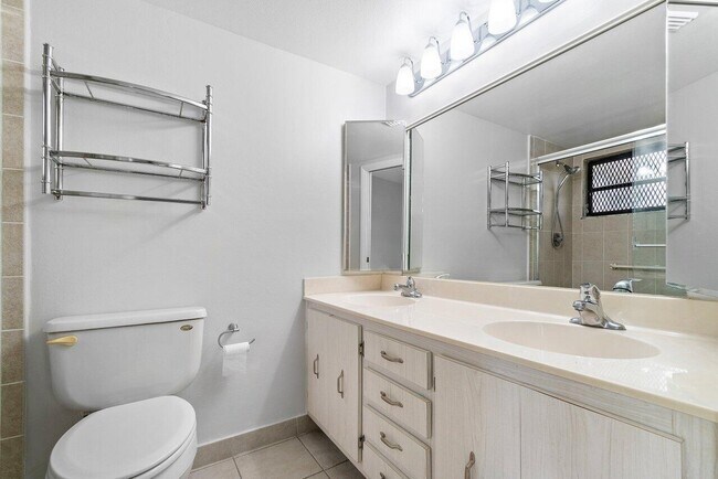 Building Photo - 22089 Cocoa Palm Way