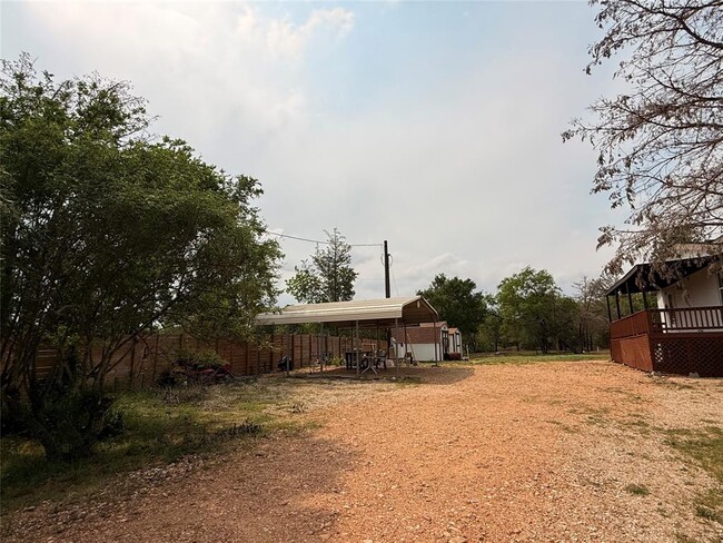 Building Photo - 200 Texas Oak Dr