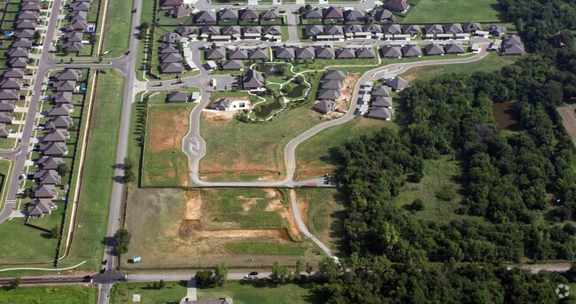 Aerial Photo - Whispering Creek Phase II