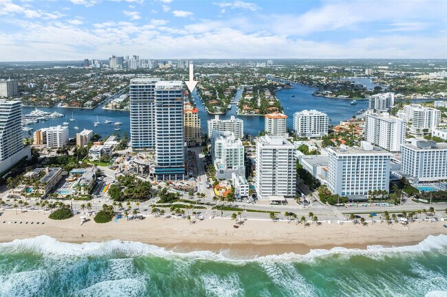 Building Photo - 209 N Birch Rd