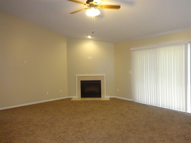 Building Photo - 6685 Southern Oaks Dr