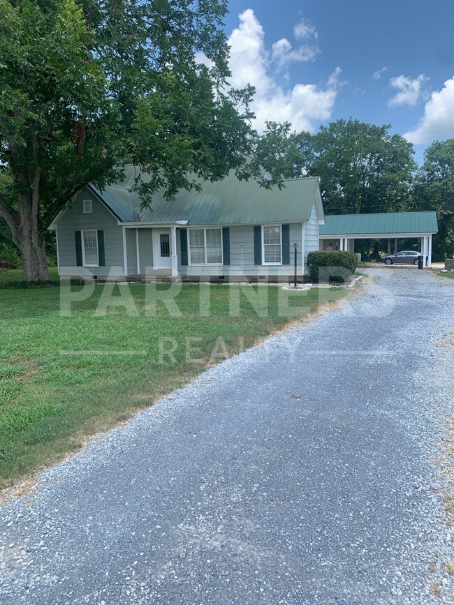 Building Photo - 1901 Meriwether Rd