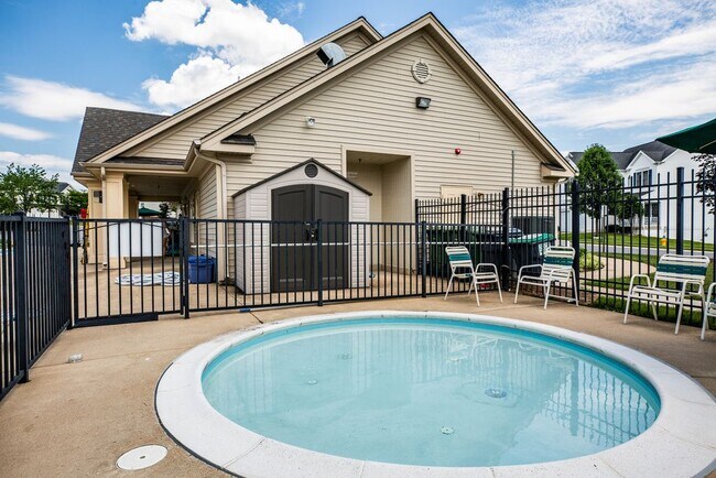 Building Photo - 43 Carlsbad Dr