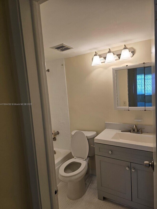 Building Photo - 8701 SW 141st St