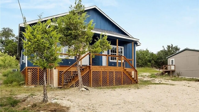 Building Photo - 1063 Sleepy Hollow Ln