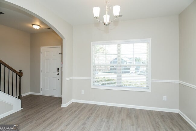 Building Photo - 149 Lindsey Dr