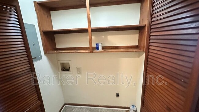 Building Photo - 4705 Fargo Ct