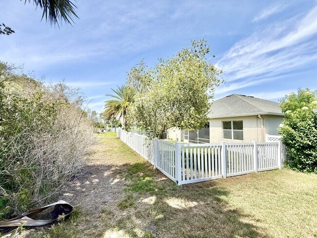 Building Photo - 11449 Newgate Crest Dr