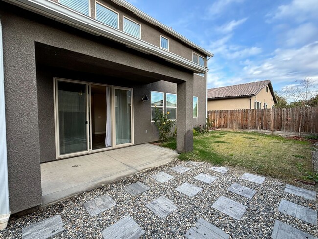 Building Photo - Elegant Cul-de-Sac Home in CUSD – Move-In ...