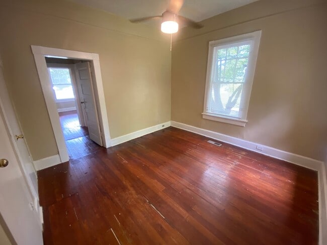 Building Photo - **AVAILABLE NOW**2 or 3 Bedroom / 1 Bathroom Home for Rent in Columbus, GA***