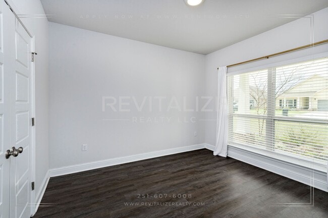 Building Photo - Modern 4BR 2 BA Home in Spanish Fort