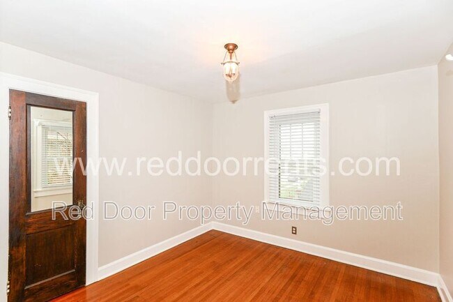 Building Photo - 3331 Brookside Pkwy S Dr