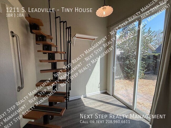 Building Photo - 1211 S. Leadville-Tiny House