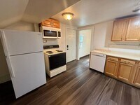 Building Photo - 210 N 1st Ave