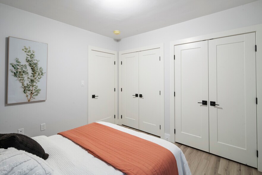 Building Photo - 315 Pearl St