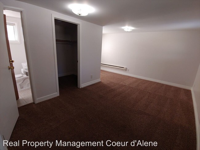 Building Photo - 2 br, 1.5 bath House - 2316 French Gulch #1