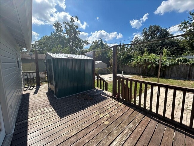 Building Photo - 3419 Elser St