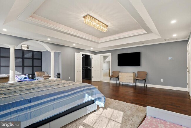 Building Photo - 6355 Highgrove Park Ct