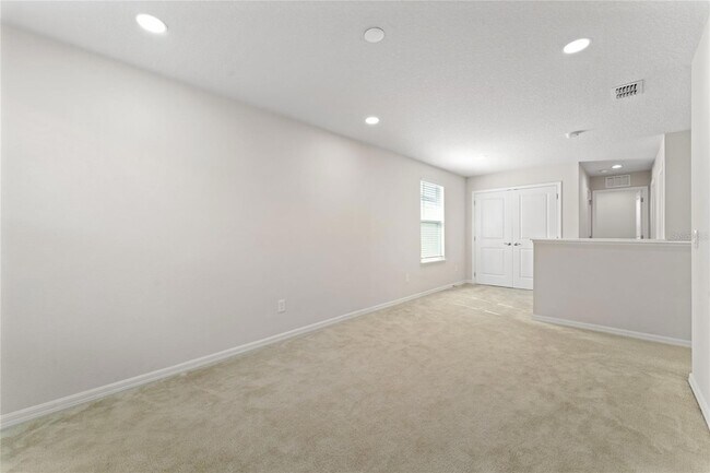 Building Photo - 3832 Corona Ct