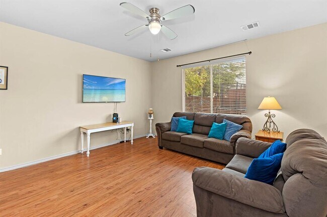 Building Photo - 1400 Orange Spice Ct