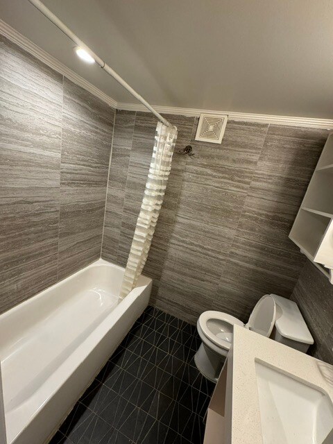 Bathroom - 966 Mount Olivet Rd NE