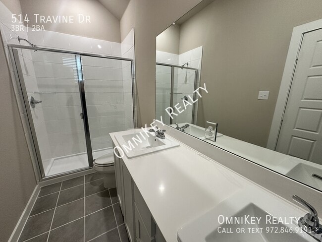 Building Photo - 514 Travine Dr