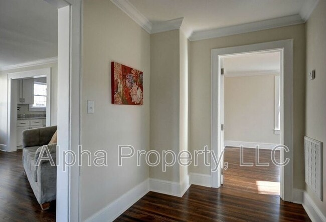Building Photo - 407 S Florida Ave
