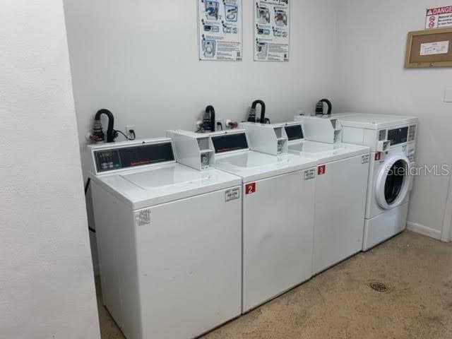 Community laundry facilities - 320 Lakeview St