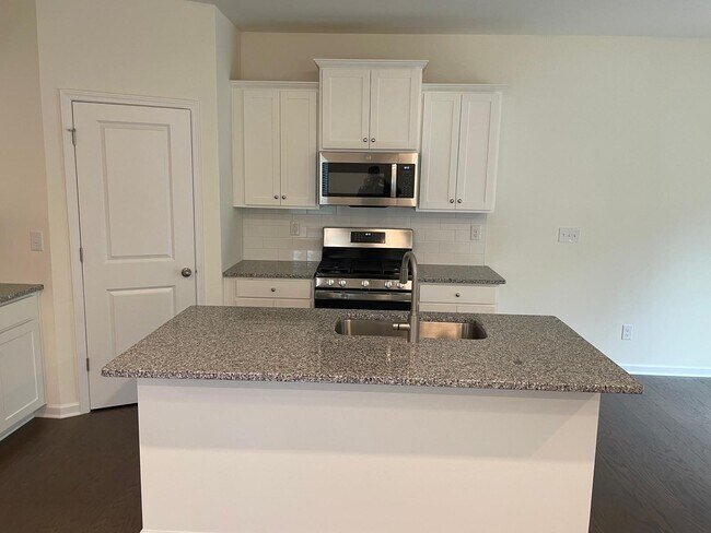 Building Photo - 347 Willowsford Dr