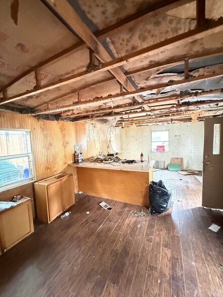 Building Photo - 1425 Wanna Dr