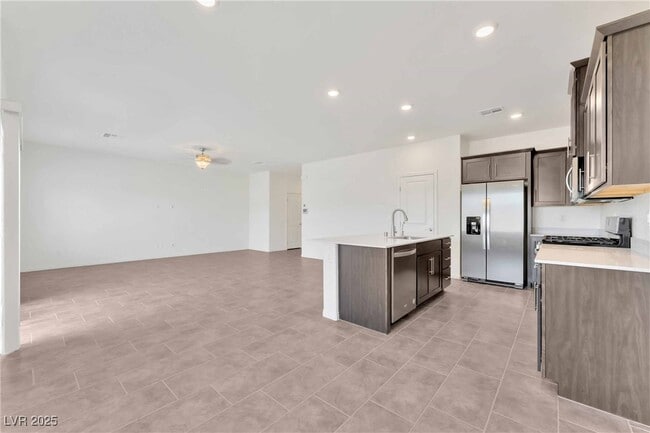 Building Photo - 4131 Agama St