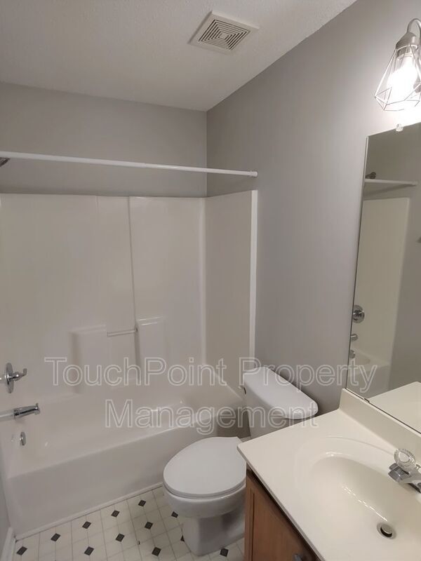 Building Photo - 1857 Birch Heights Ct