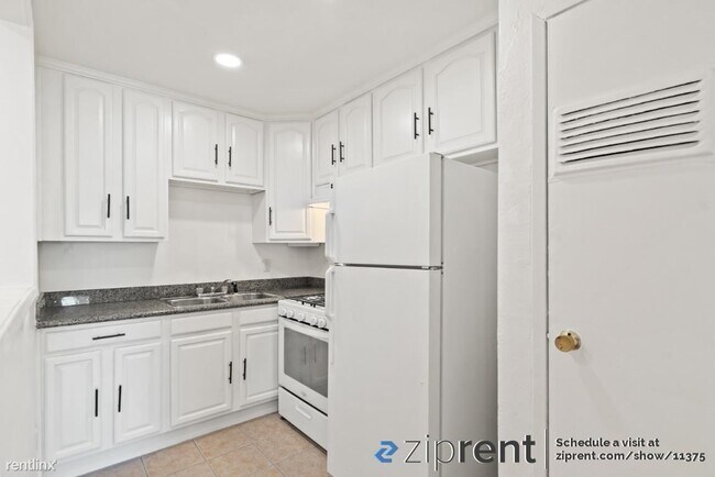 Building Photo - 3 br, 1 bath House - 669 33rd Street, Oakl...