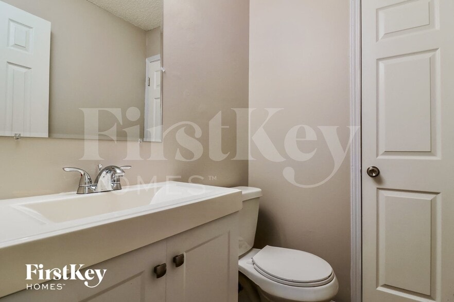 Building Photo - 1357 Buffalo Rock Dr
