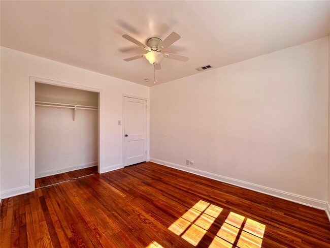 Building Photo - 5207 Shoal Creek Blvd