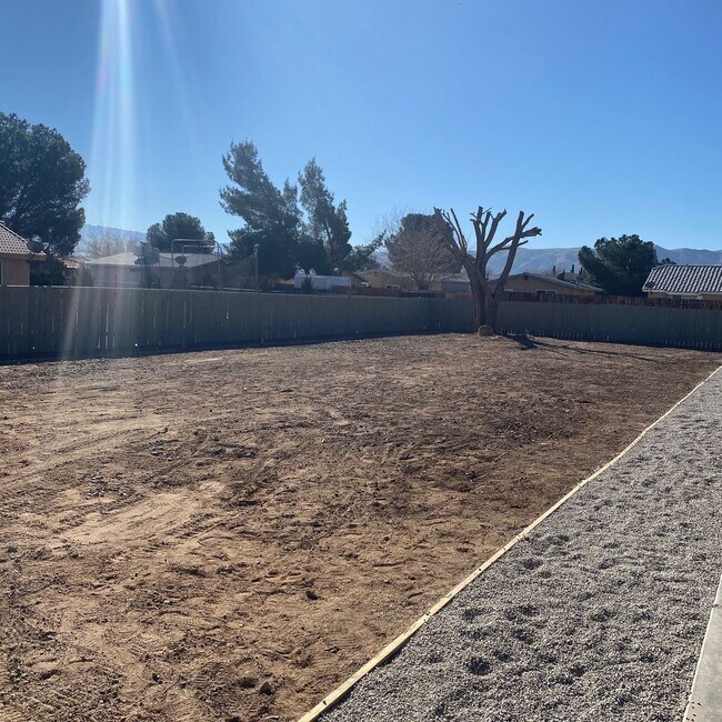 Building Photo - 21375 Bear Valley Rd