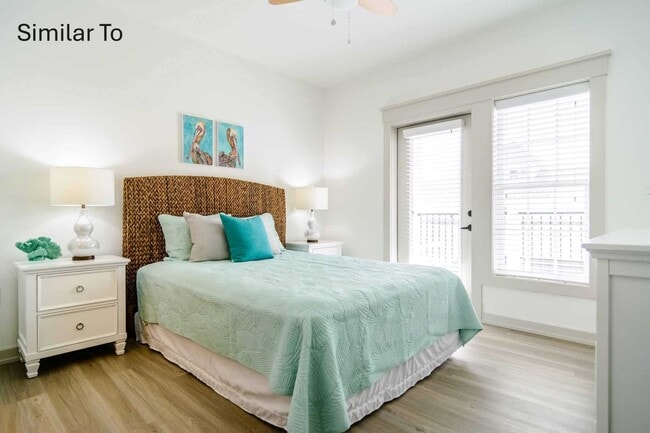 Building Photo - 2 Bd 2 Ba Apartment-Available NOW