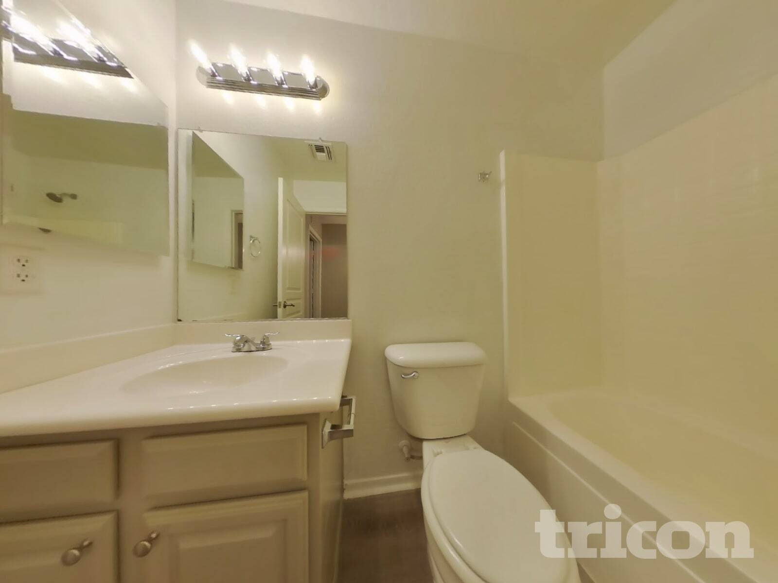 Building Photo - 12367 W Turney Ave