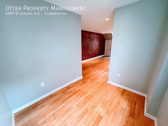 Building Photo - 3000 W Girard Ave