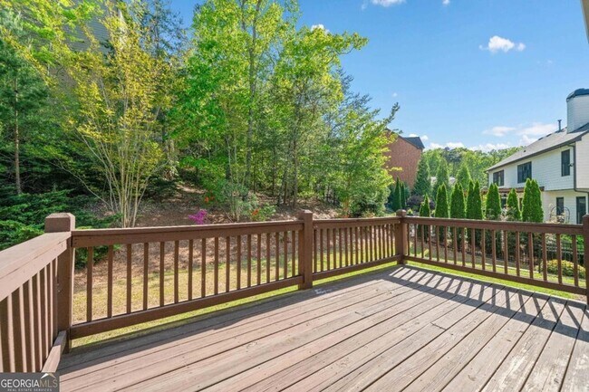Building Photo - 2180 Hilltop Overlook Way