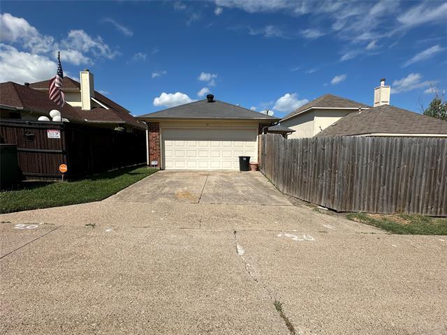 Building Photo - 551 Stonewall Way