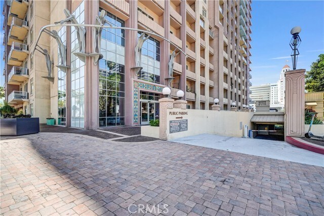 Building Photo - 388 E Ocean Blvd