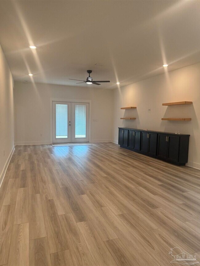 Building Photo - 5709 Friesian Dr