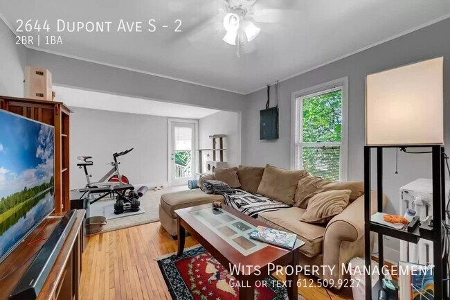 Building Photo - 2644 Dupont Ave S