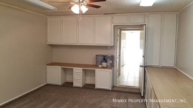 Building Photo - 8207 Memphis Ave