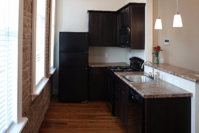 Beautiful Brick, New Appliances, Open Kitchen - 114 E University St