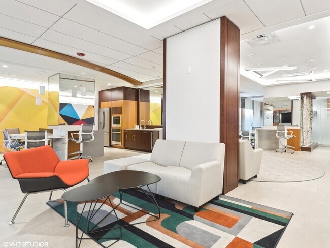 Building Photo - 400 E Randolph St